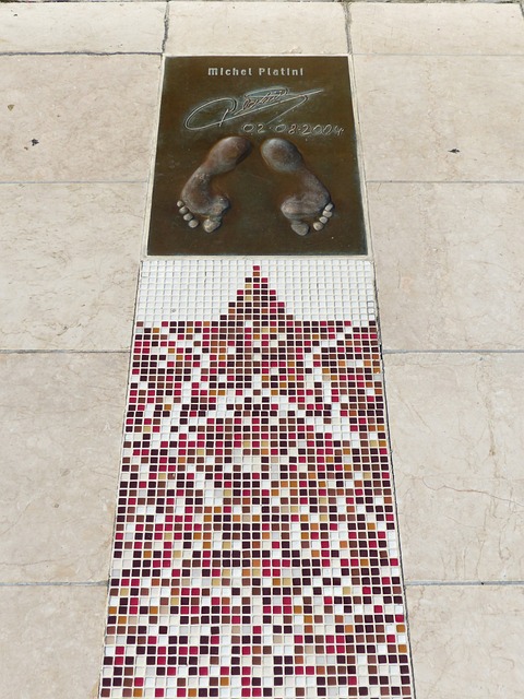 勒斯坦